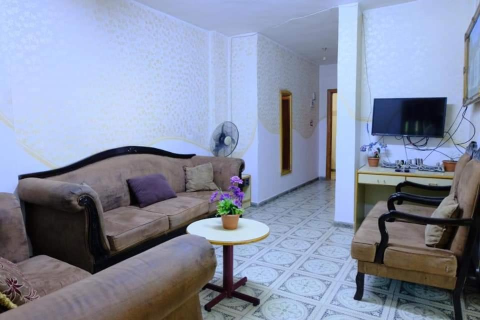 Al Seoudi Furnished Units Apartment Az Zarqa ภายนอก รูปภาพ