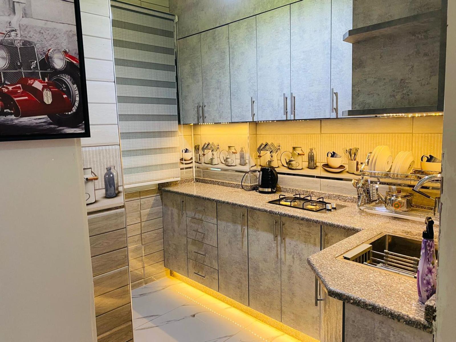 Al Seoudi Furnished Units Apartment Az Zarqa ห้อง รูปภาพ