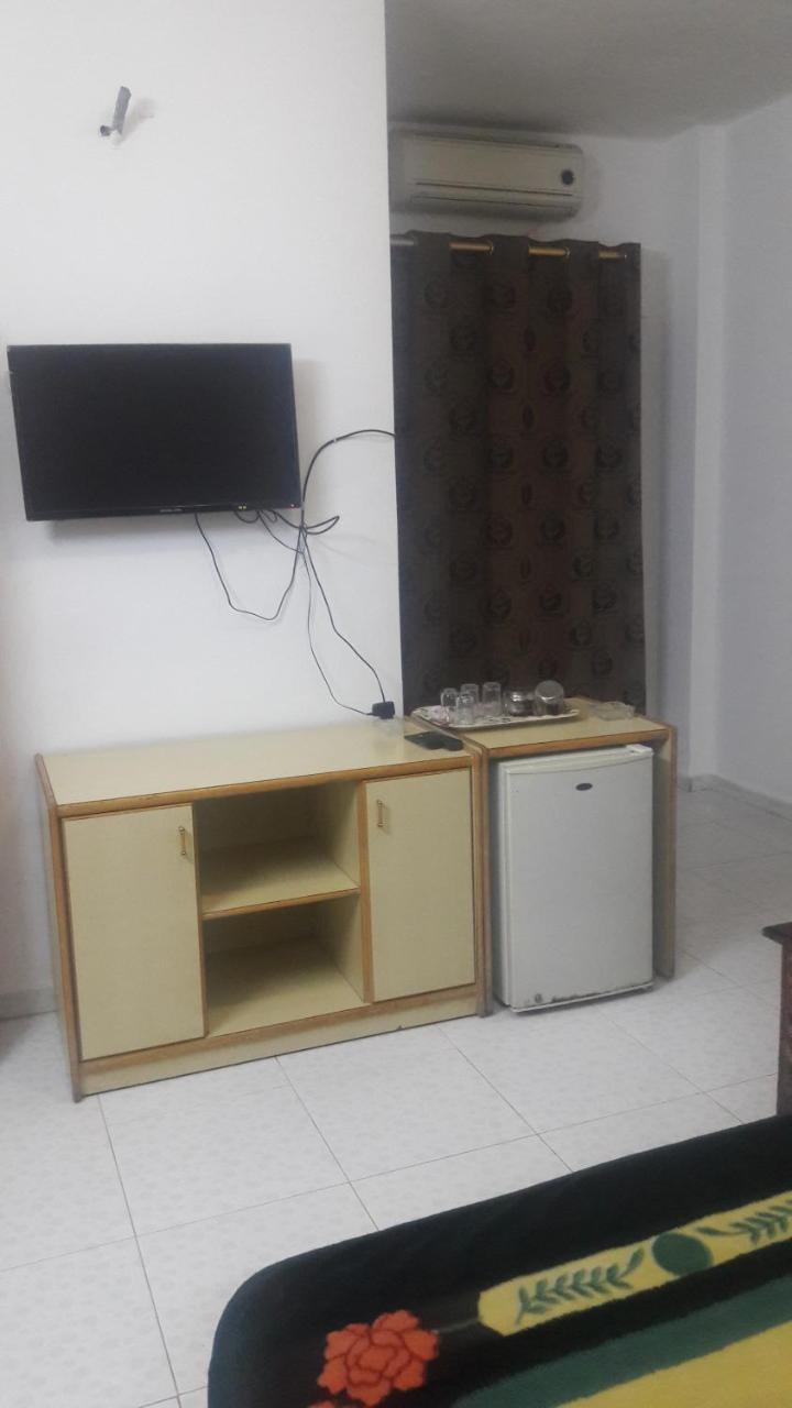 Al Seoudi Furnished Units Apartment Az Zarqa ภายนอก รูปภาพ